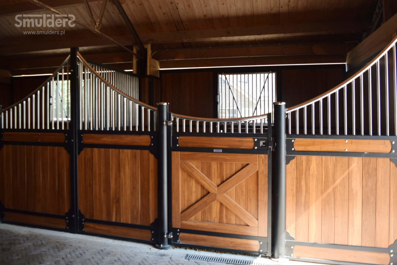 f010_internal-stables_classic-wave_SMULDERS_PL-1280x853.jpg