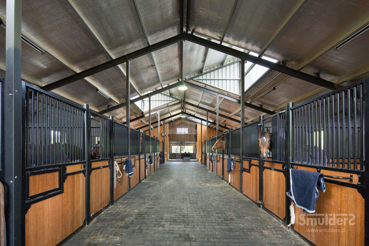 f004_buckingham_barn-doors_doors_windows_KIL_SMULDERS_PL-1280x853.jpg